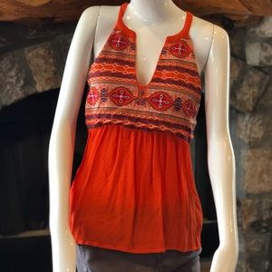 Embroidered tank top.